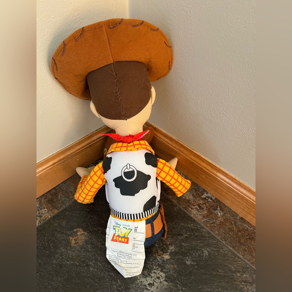 Disney Pixar iconic Woody 2010 stuffed cowboy plush with hook & loop hands. - Picture 2 of 12
